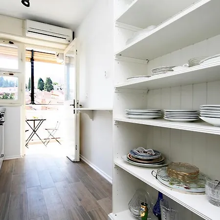 Sv. Mihovil Apartment Sibenik